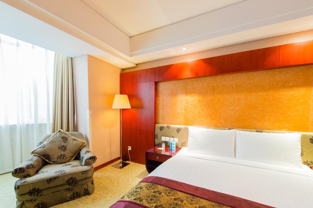 Changchun Hualida Hotel Buitenkant foto