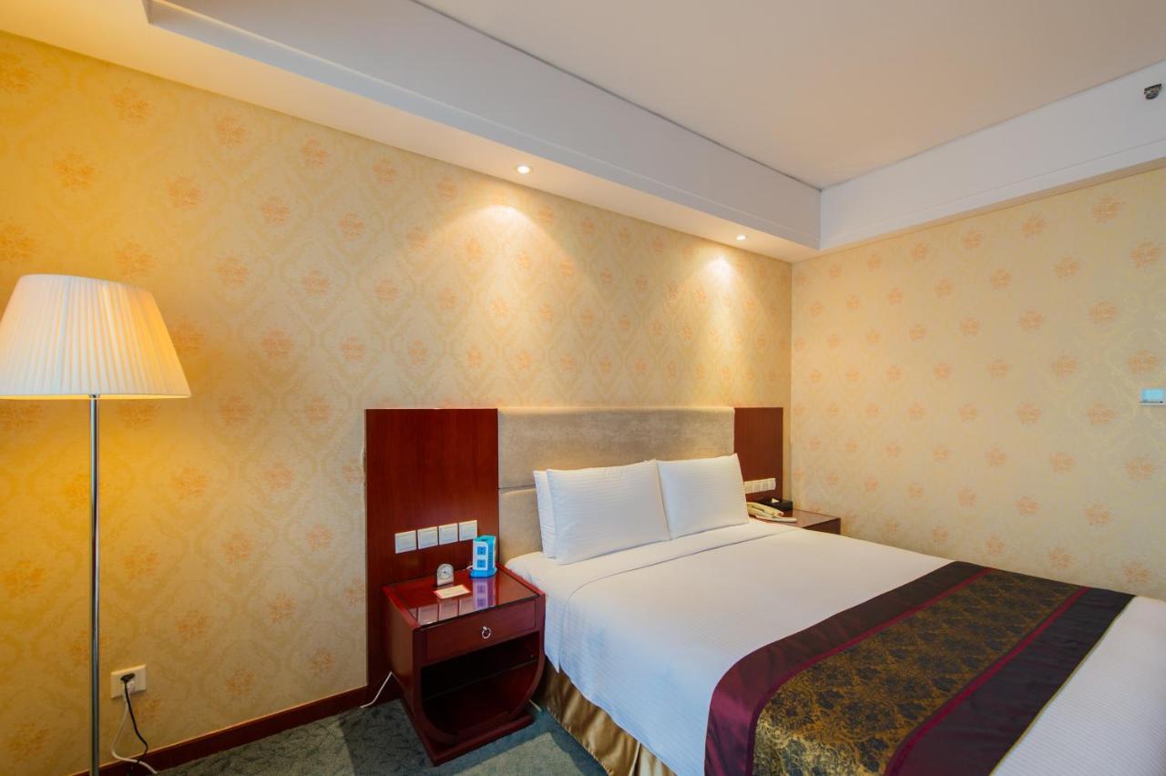 Changchun Hualida Hotel Buitenkant foto