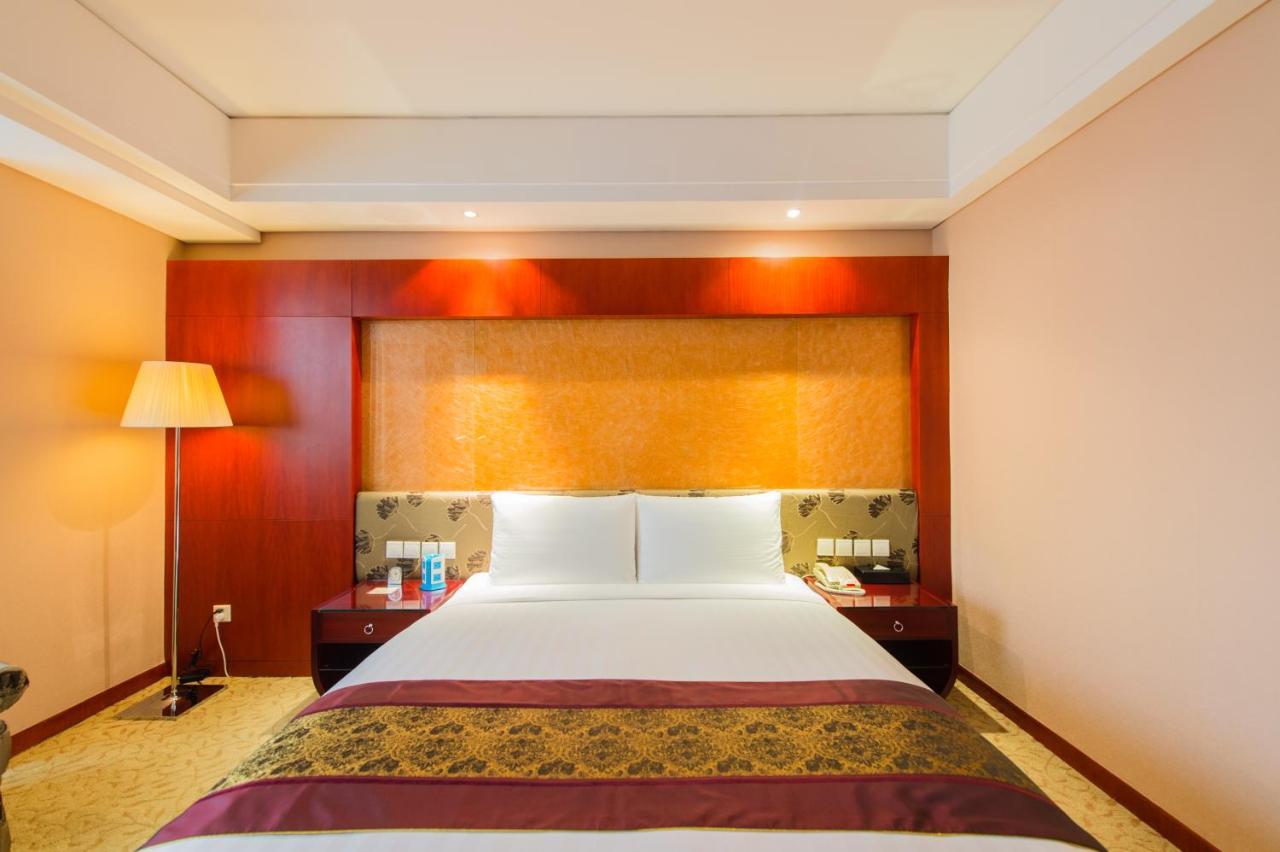 Changchun Hualida Hotel Buitenkant foto