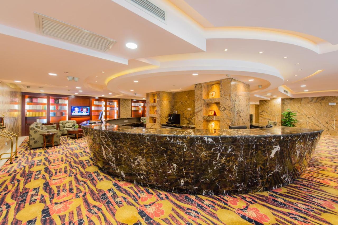 Changchun Hualida Hotel Buitenkant foto